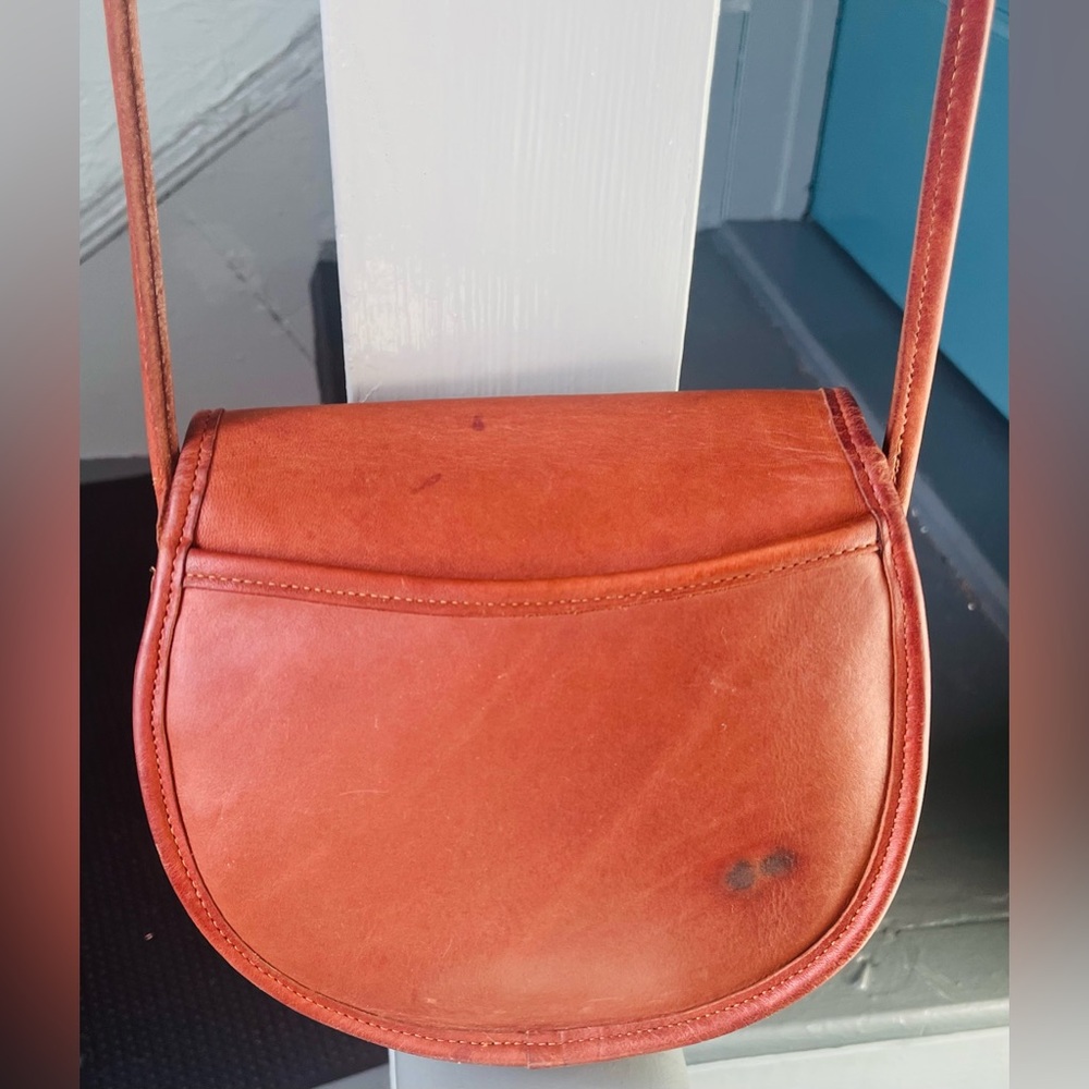 AUTHENTICATED Coach Brown Leather Crossbody Bag - Picture 6 of 13